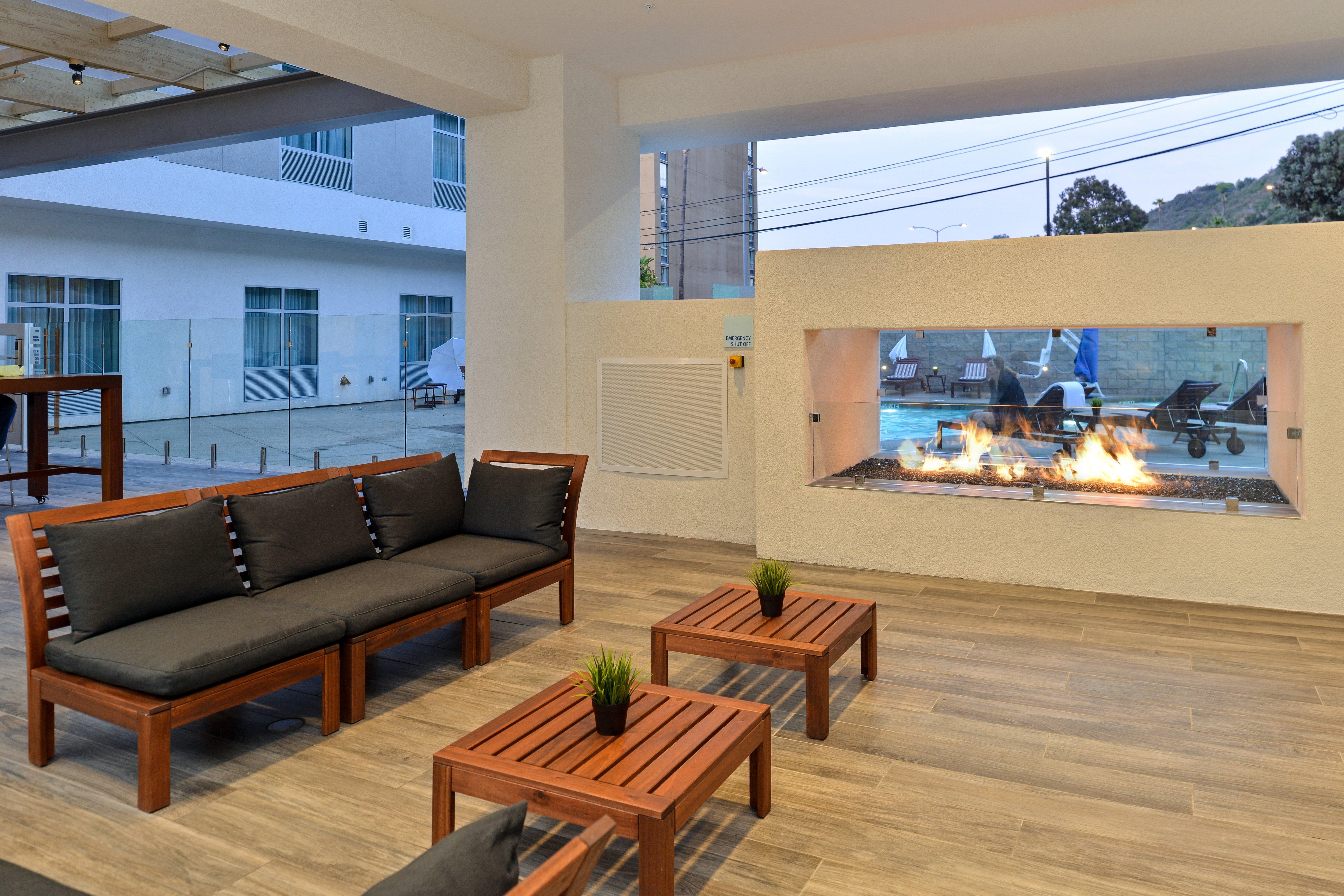 Holiday Inn Express & Suites San Diego - Mission Valley By Ihg Exterior photo